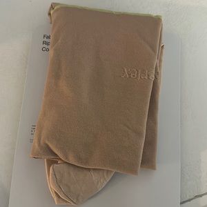 Sheertex Pantyhose Nude